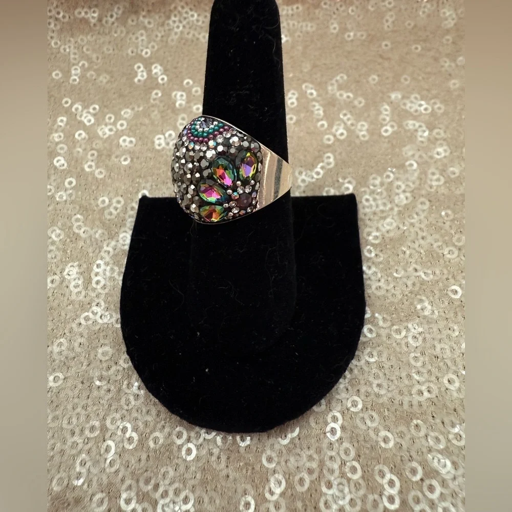 NWT Gorgeous Austrian Crystal / 925 Silver Size 7.5 ring from Mosaico
